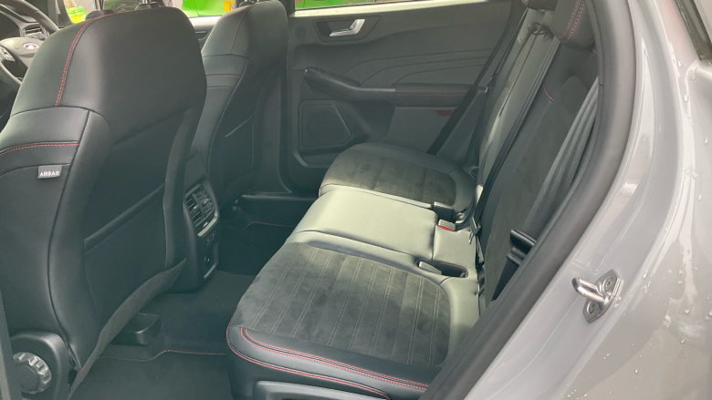 Ford Kuga 1.5 EcoBoost 150 Graphite Tech Edition 5dr Petrol Estate